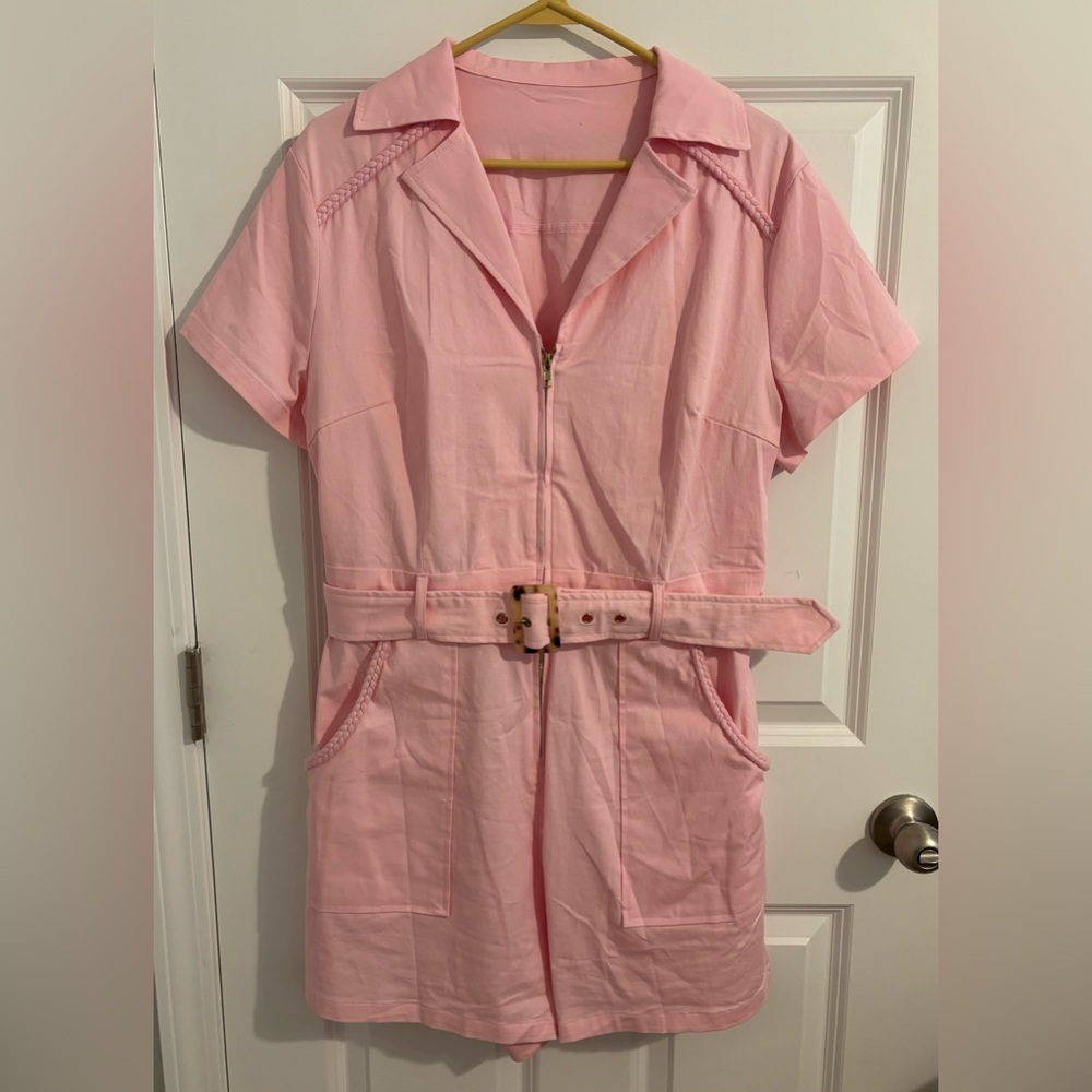 Pink Romper,XL,worn 1x, smoke free home. Available in Black or khaki as well.